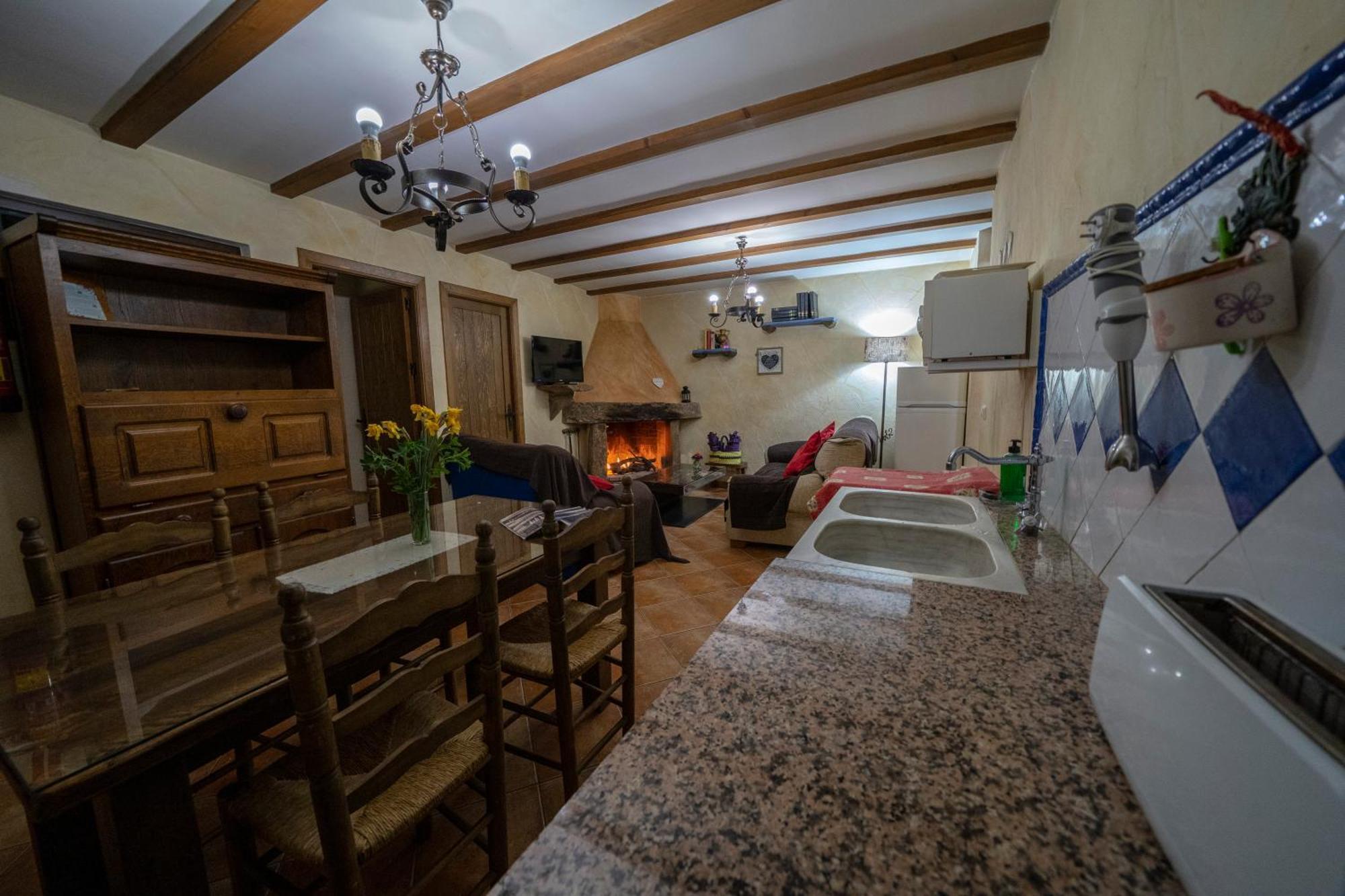 Reul Alto Cortijos Rurales Guest House Laroya Ngoại thất bức ảnh