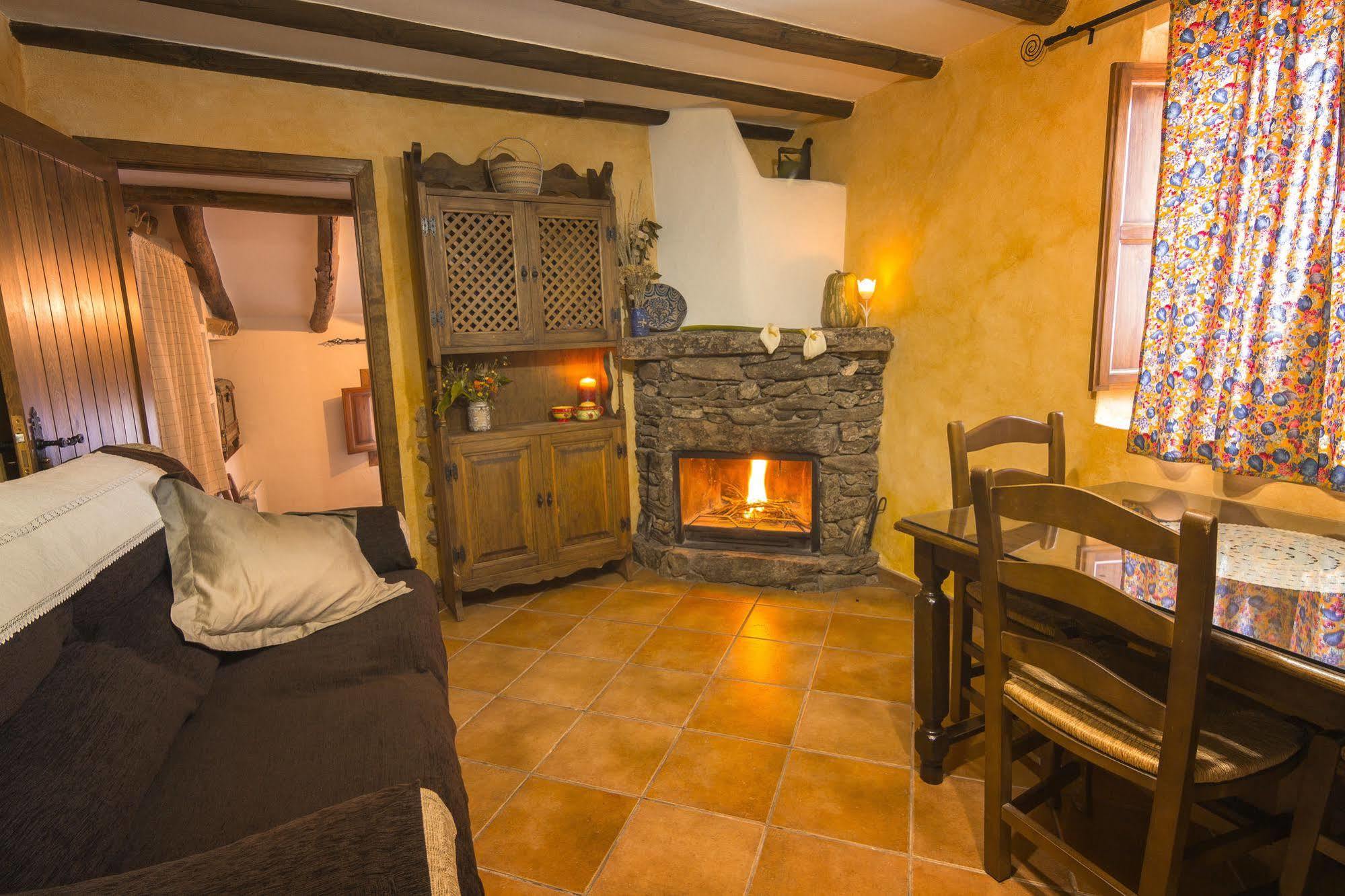 Reul Alto Cortijos Rurales Guest House Laroya Ngoại thất bức ảnh